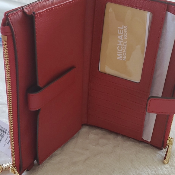 MK Red Heart Scarlet Double Zip Wallet Leather W. - Picture 6 of 12